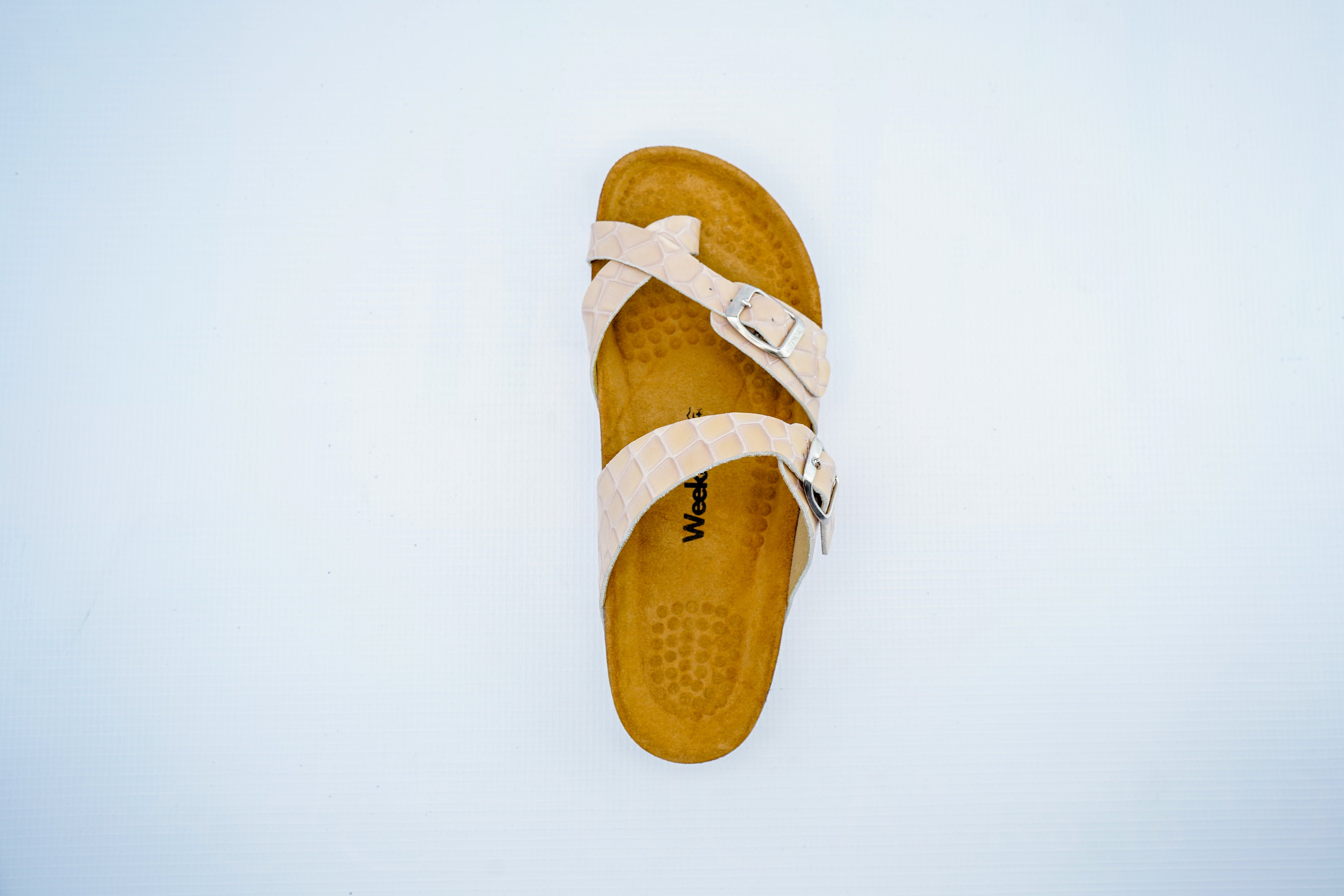 Women’s Beige Crocodile Pattern Orthopedic Cross Strap Sandals | Double Buckle Slippers