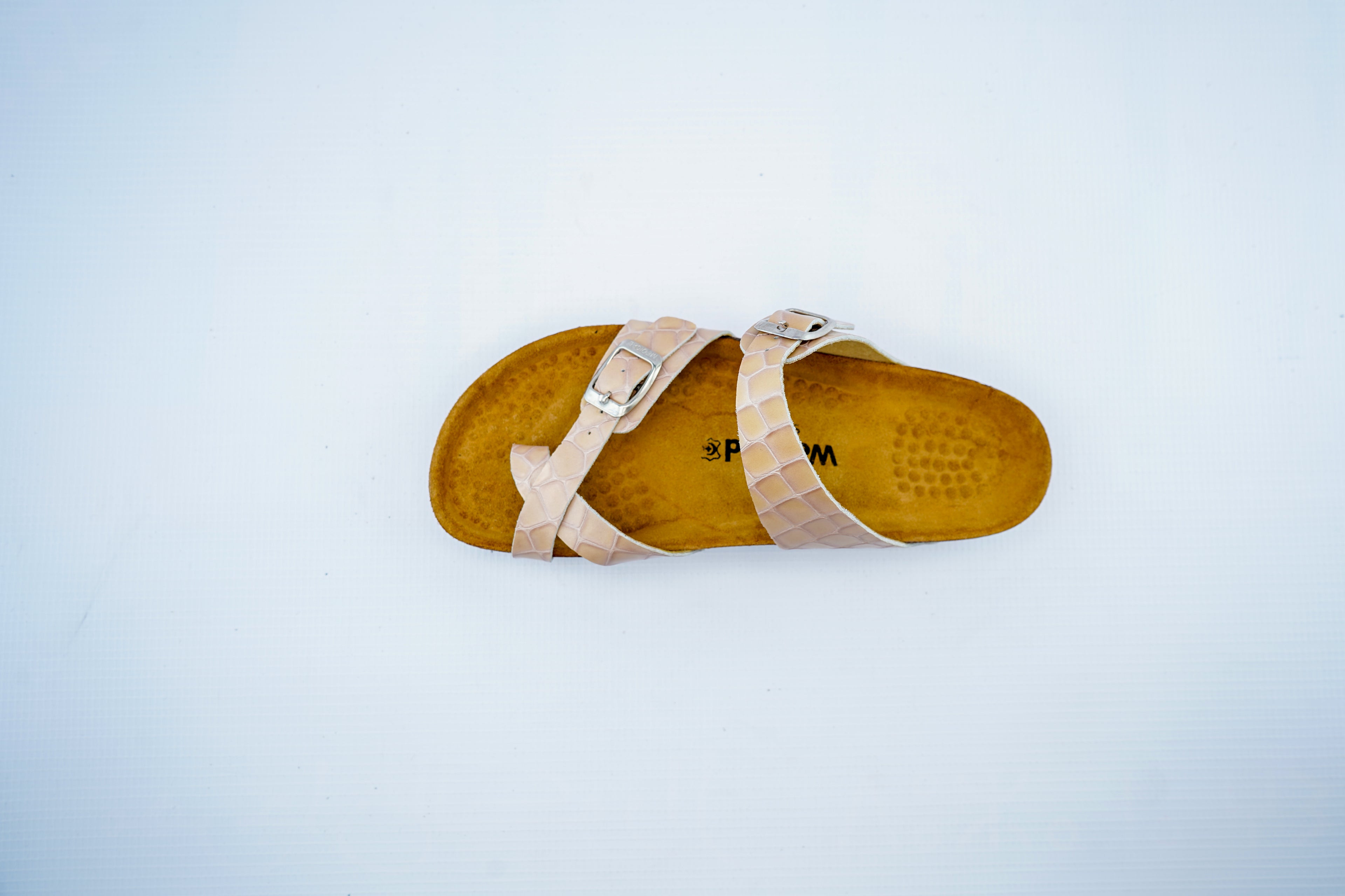Women’s Beige Crocodile Pattern Orthopedic Cross Strap Sandals | Double Buckle Slippers