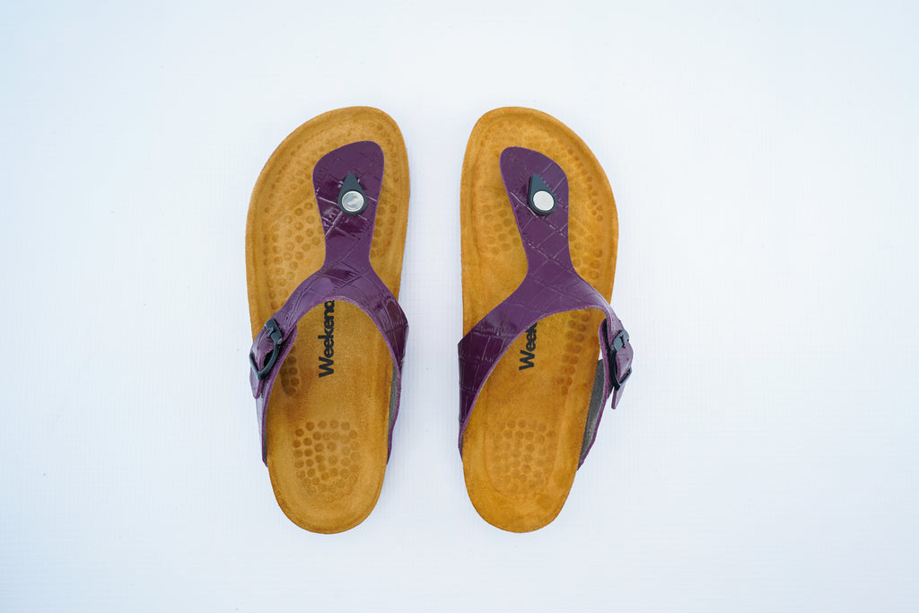 Women’s Purple Croc-Pattern Toe Post Medical Sandals | Glossy Orthopedic Comfort Slippers